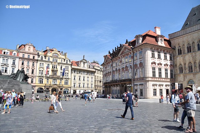 Suuri aukio Prahan vanhassakaupungissa