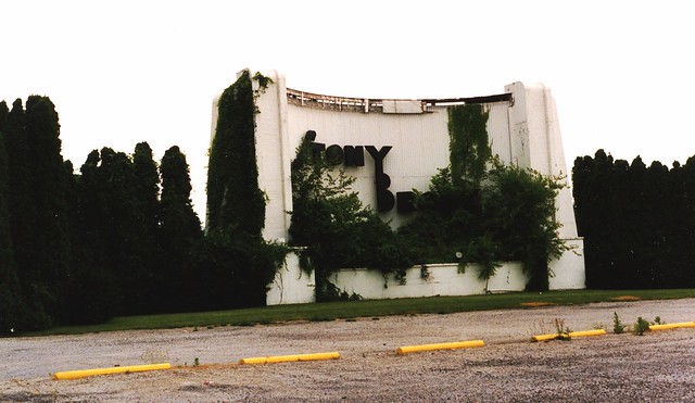 Entrance: STONY BROOK Drive-In, York, PA. USA (or A GIANT Planter)