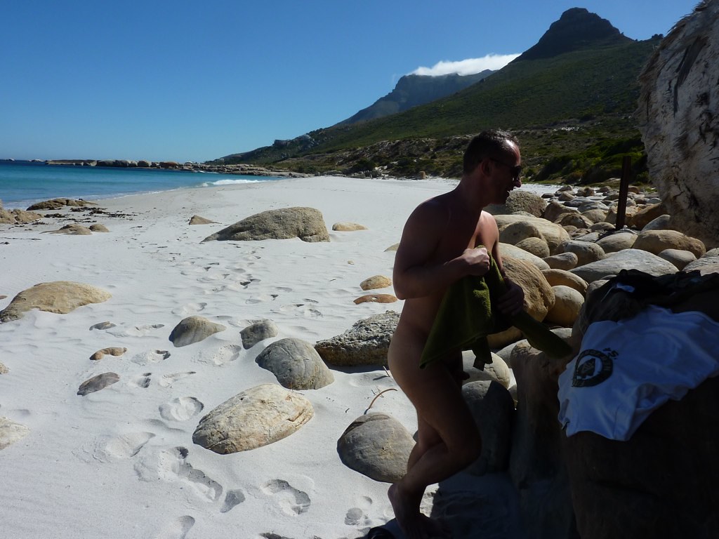 Nackt in Cape Town prominente Prominente nackt,