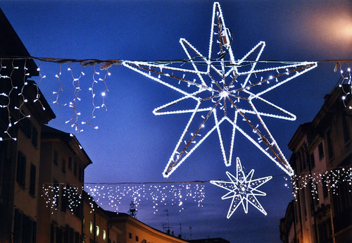 2010 udine friuli fvg nordest italy christmas lights decorations city friuliveneziagiulia ud blue scanned nikonf55