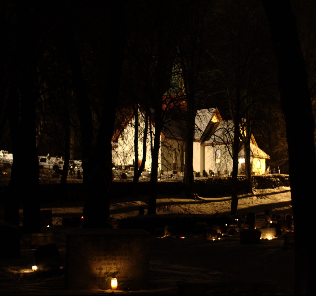 Haslum kirke (3628) | Siri Spjelkavik | Flickr