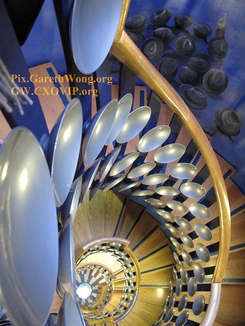 Staircase of Magic circle Headquarter (top down) IMG_3459