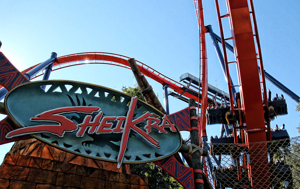 Sheikra In Busch Gardens Tampa Fl At The Entrance Of She Flickr