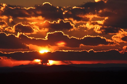 sunset mountains clouds virginia campbellcounty scoreme34 appalachianhighlands blueridgeanticlinorium candlermountain lynchburgmetropolitanstatisticalarea