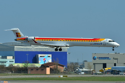Canadair CL-600-2E25 Regional Jet CRJ-1000 Air Nostrum (ANE) EC-LKF - MSN 19011 | by Luccio.errera