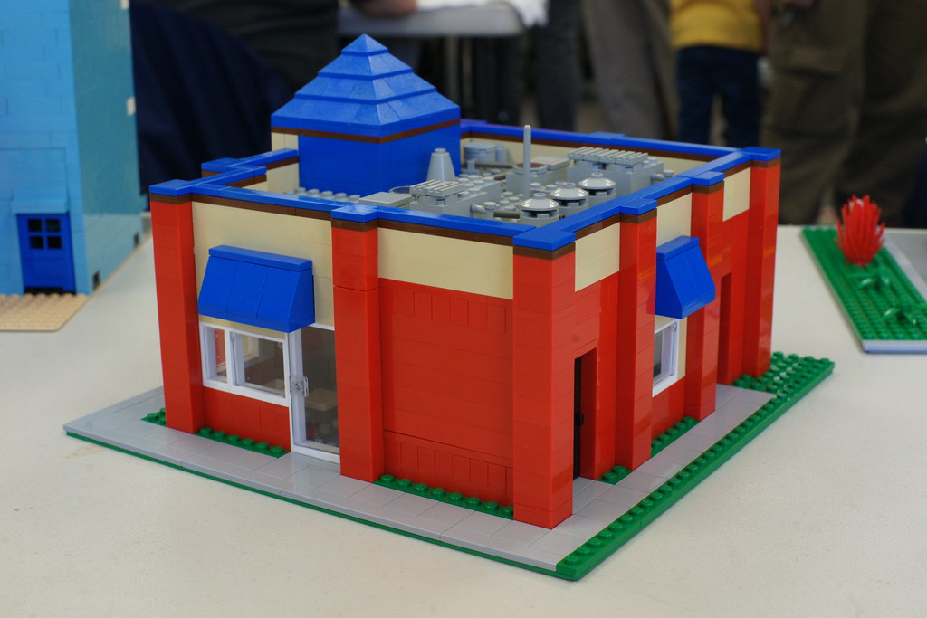 IHOP: LEGO® Moc (2), Based on the location at 6206 Inter Pa…