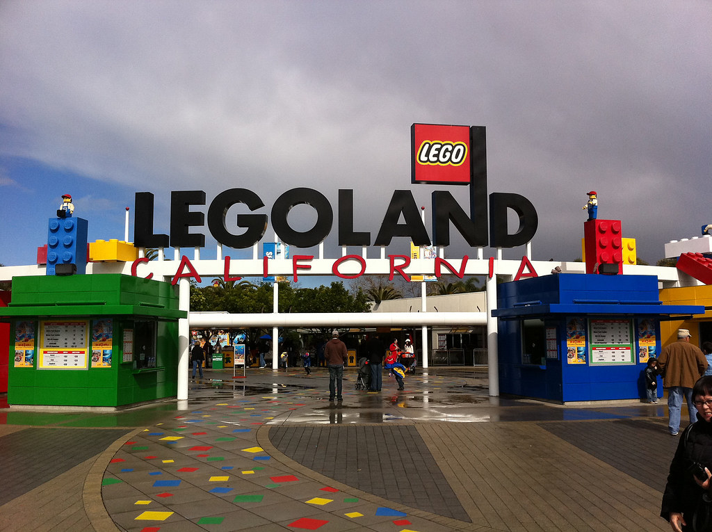 Legoland California | Main Entrance | Wiredforlego | Flickr