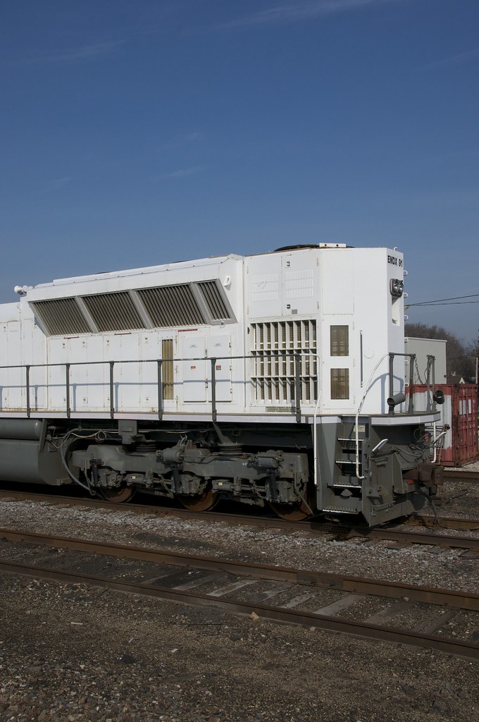 Train Brake Raft Radiator Details | Radiators and dynamic brake cabinet | Michael Matalis | Flickr