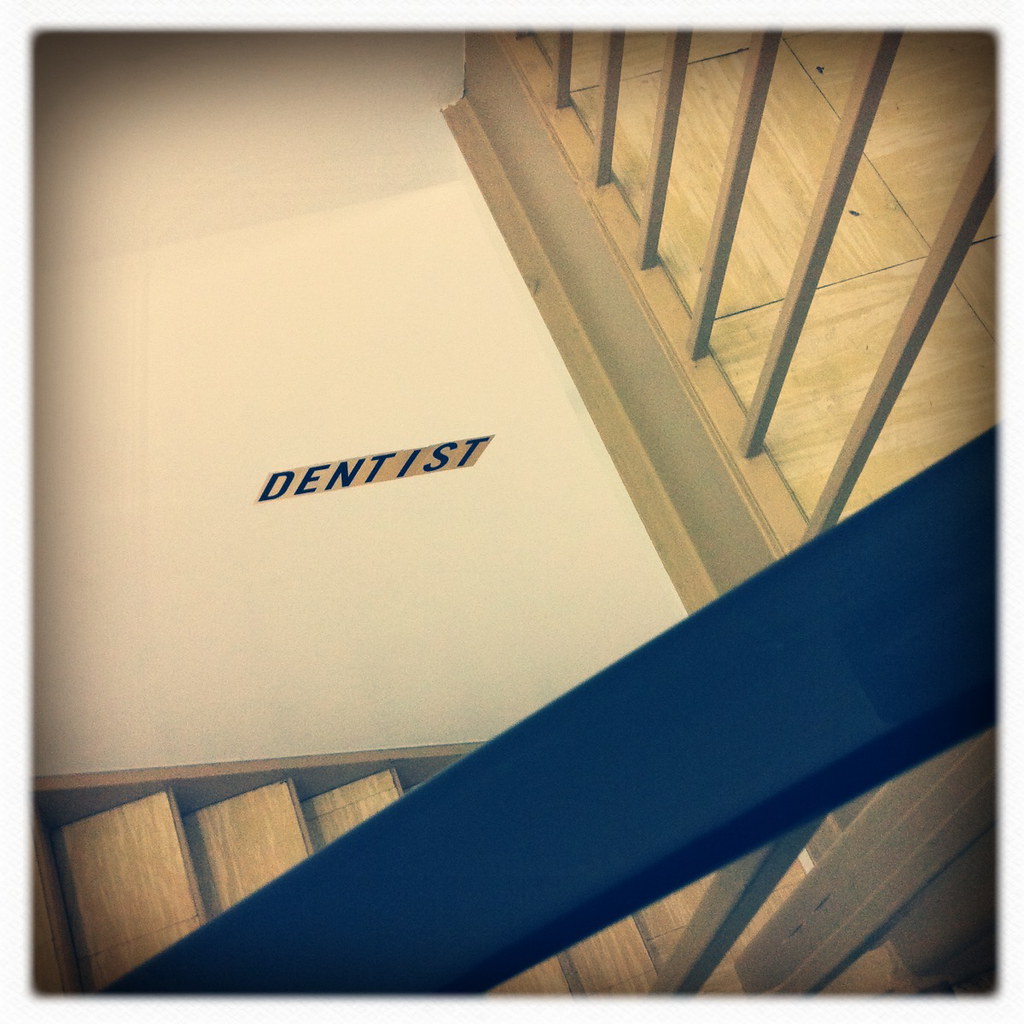 Dentist