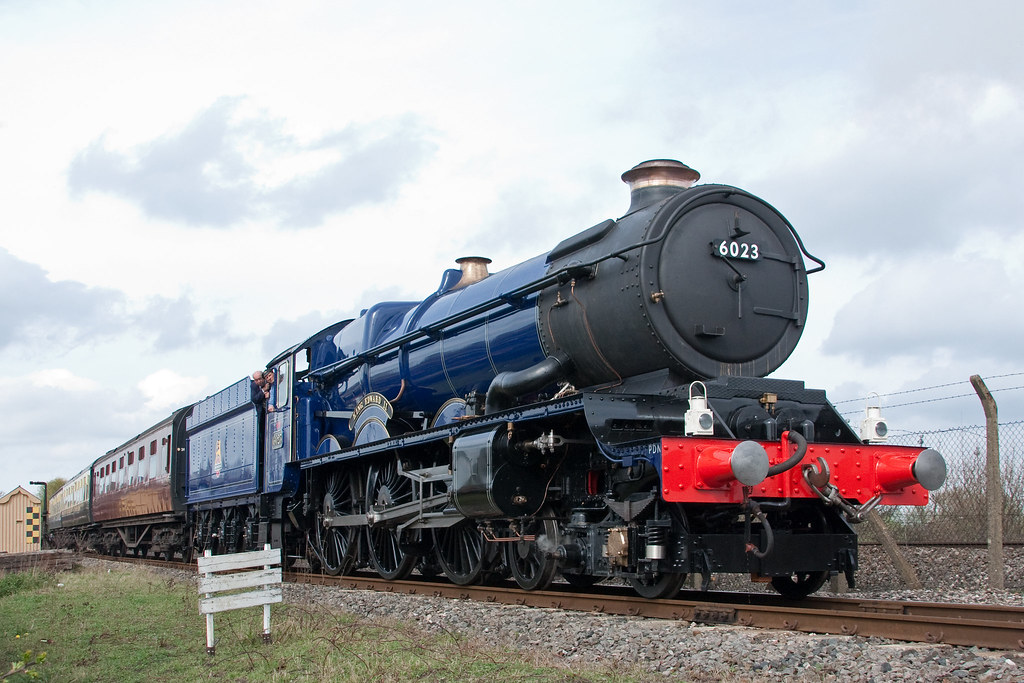 The Blue King | Recently Restored GWR King Class 6023 