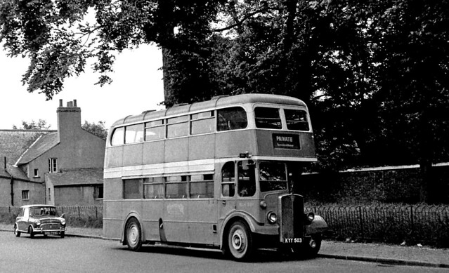 Super, Upminster: KYY503 1950 AEC Regent III Weymann L53R originally London Transport RLH3 at Hampton Court