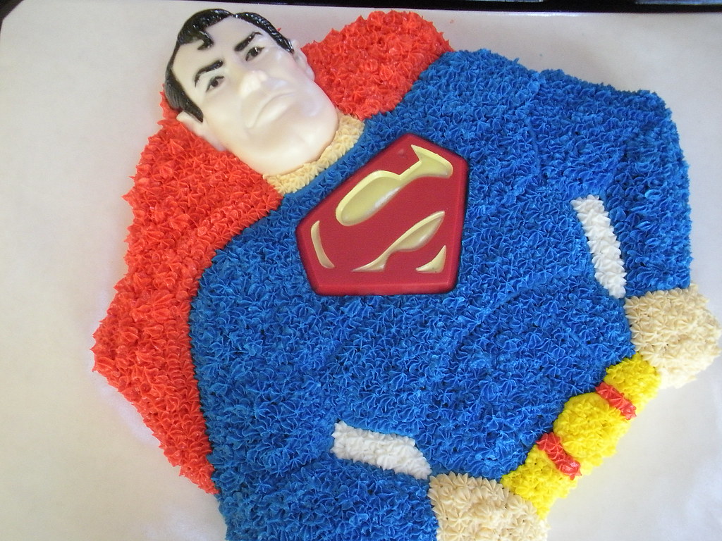 Superman cake Photos