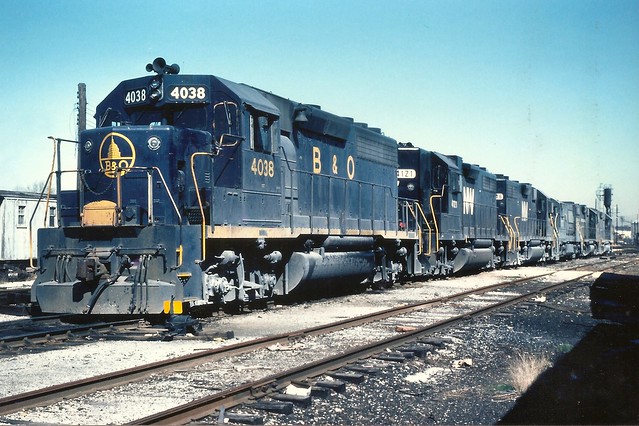 B&O0007 B&O GP40 No. 4038 at Memphis, TN, April 1976