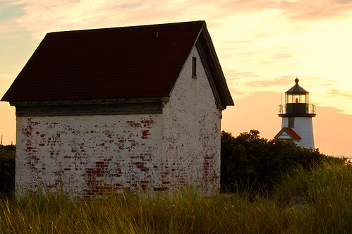 summer lighthouse sunrise july nantucket brantpoint