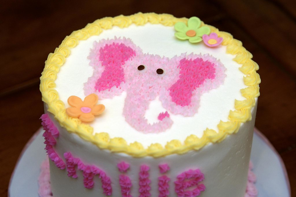 Details 82 elephant shape cake best  indaotaonec