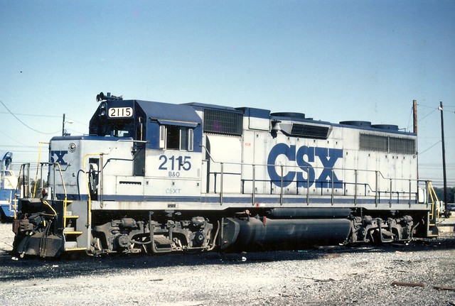 B&O0005 B&O GP38 No. 2115 in CSX grey and blue, in Atlanta, November 1989