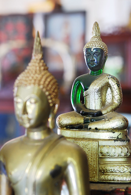 Emerald buddha image