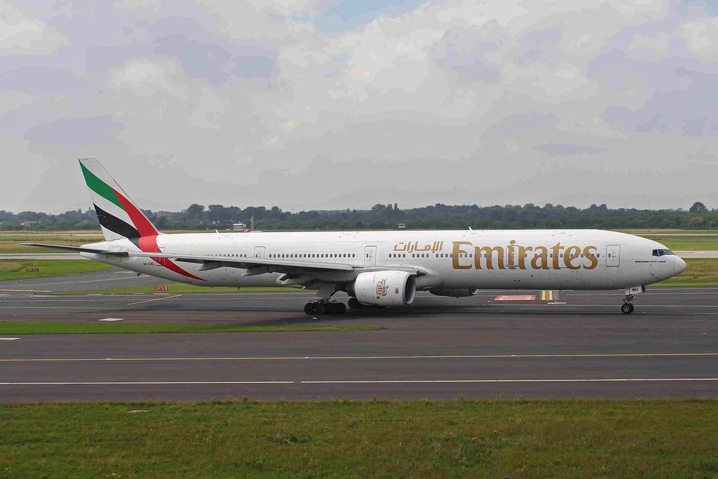 A6-EMU Boeing 777-31H Emirates Airline DUS 26JUN11