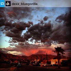 El Pasoans LOVE taking sunset photos - here's an especially dramatic one taken by @dexx_bluegorilla yesterday! #ItsAllGoodEP