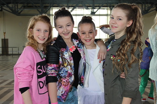Jordan, Noa, Katie en Alexandra | by AVROTROS jr.