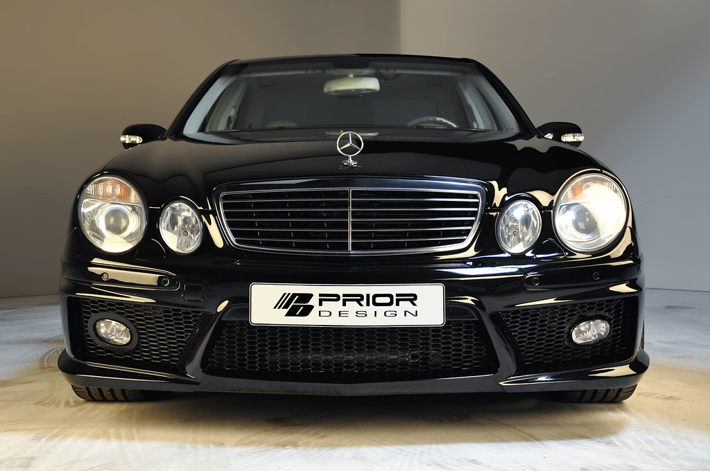 Black Mercedes Benz E Class W211 Full Body kit, front bump…