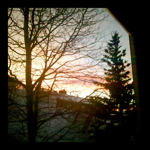 Orangesicle Sunrise by madpoet_one, mobile sunrise velvia droid evanstonwyoming flickroid vignetteforandroid