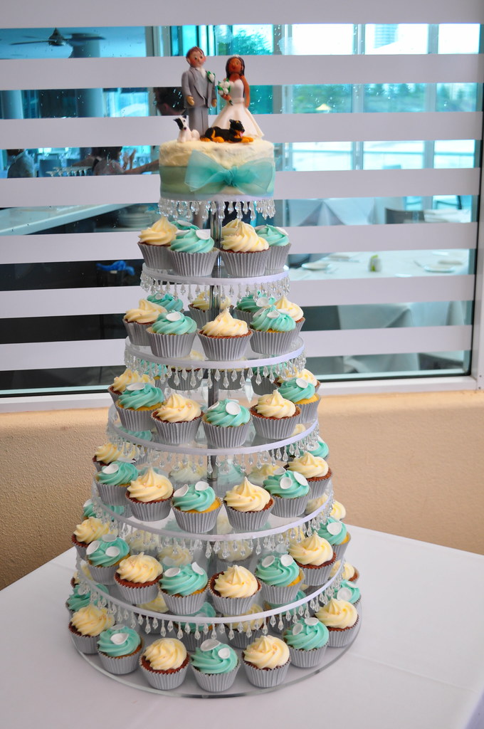 Cupcakes & Things - Wedding Cake & Cupcake Tower. Elegant Navy Blue and  White Wedding Cake Tower. Explore a wide variety of cake creations from  Cupcakes And Things #WeddingCake #CupcakesAndThings | Facebook