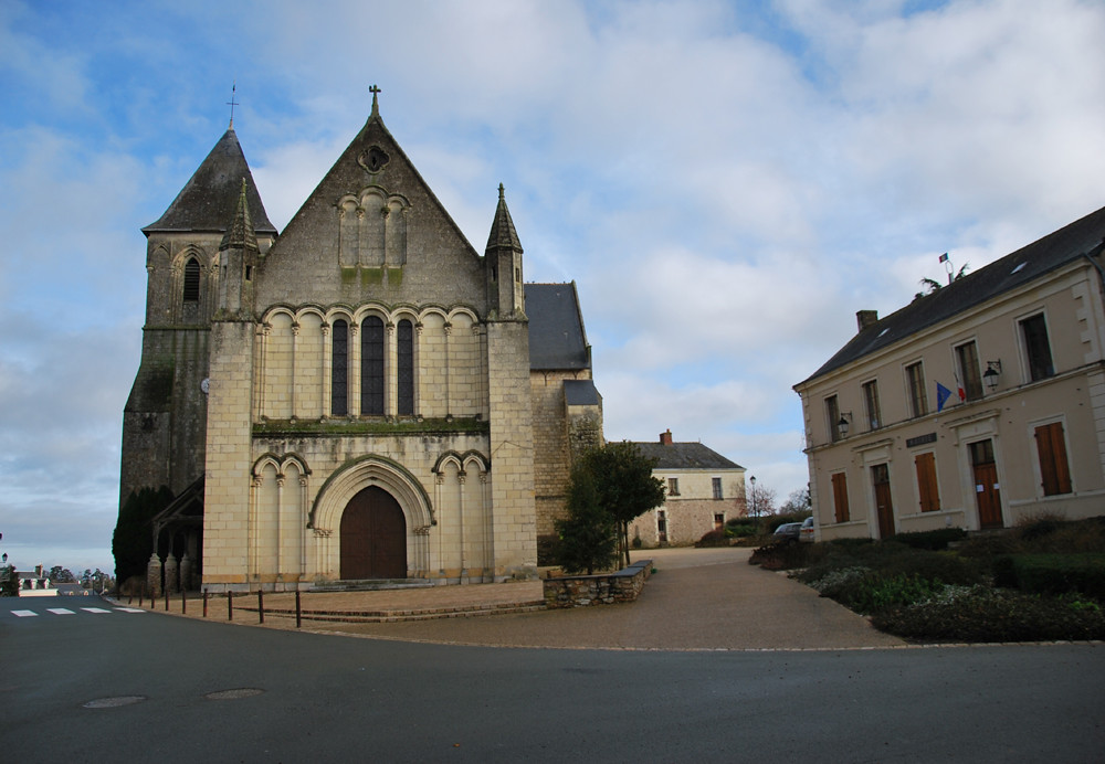 L difice Originel Voulu Par Foulques Nerra Comte D Anjou Flickr