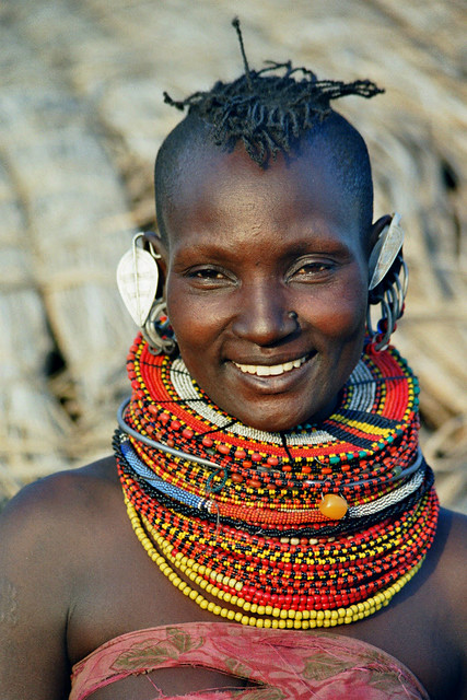 Africa - Kenia / Turkanawoman