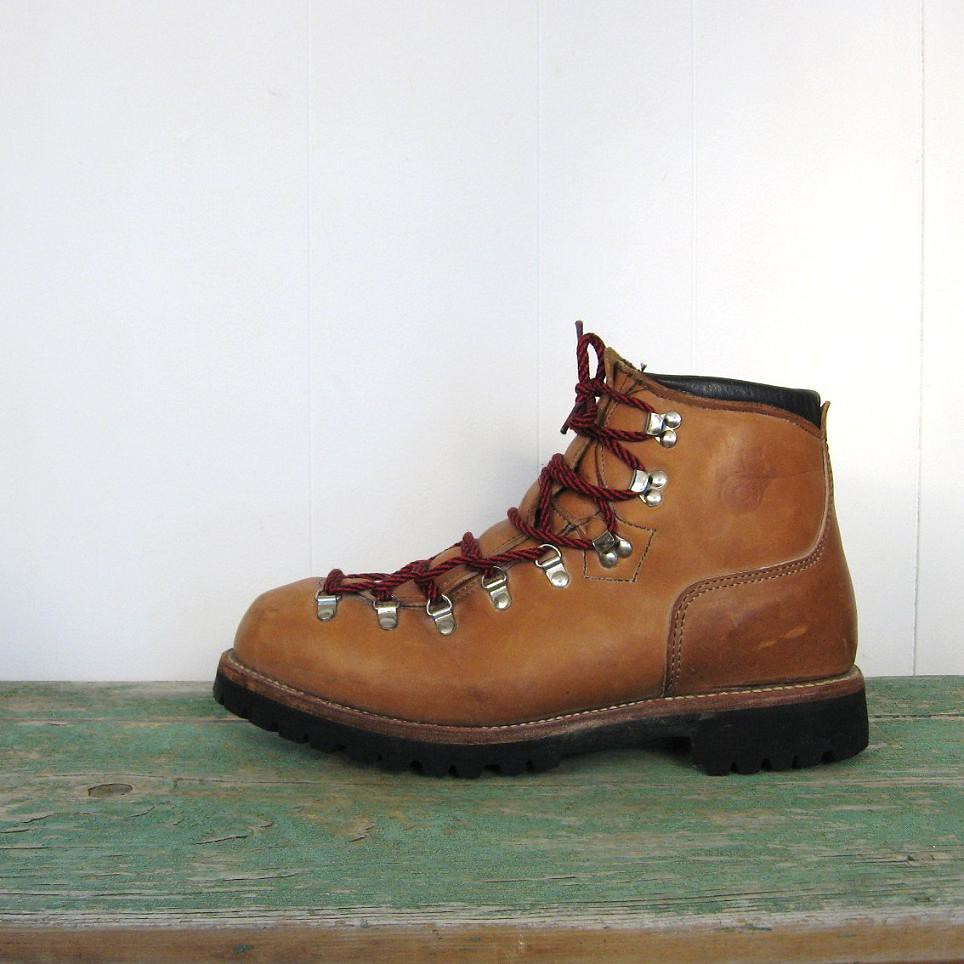 1980s men's hiking boots, by Dexter | Karen Small Earth Vintage | Flickr