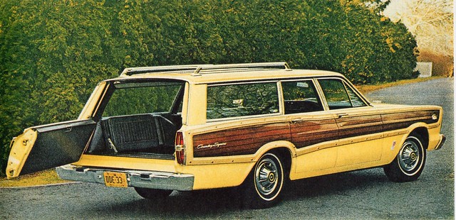1965 Ford Country Squire