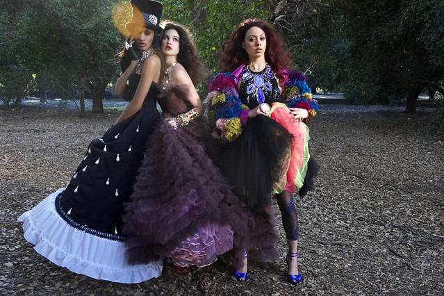 SPOILER HAUTE COUTURE IN GARDEN - DALYA, JACLYN & DOMINIQUE from America's Next Top Model cycle 16