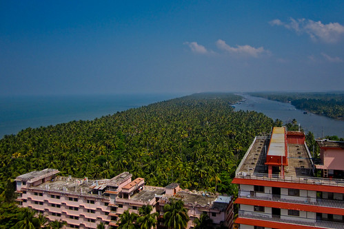 kerala monastery mission amma ashram amritapuri amrithapuri mathaamrithanandamayi