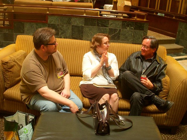 Chris, Stephanie & Tim Powers, chatting