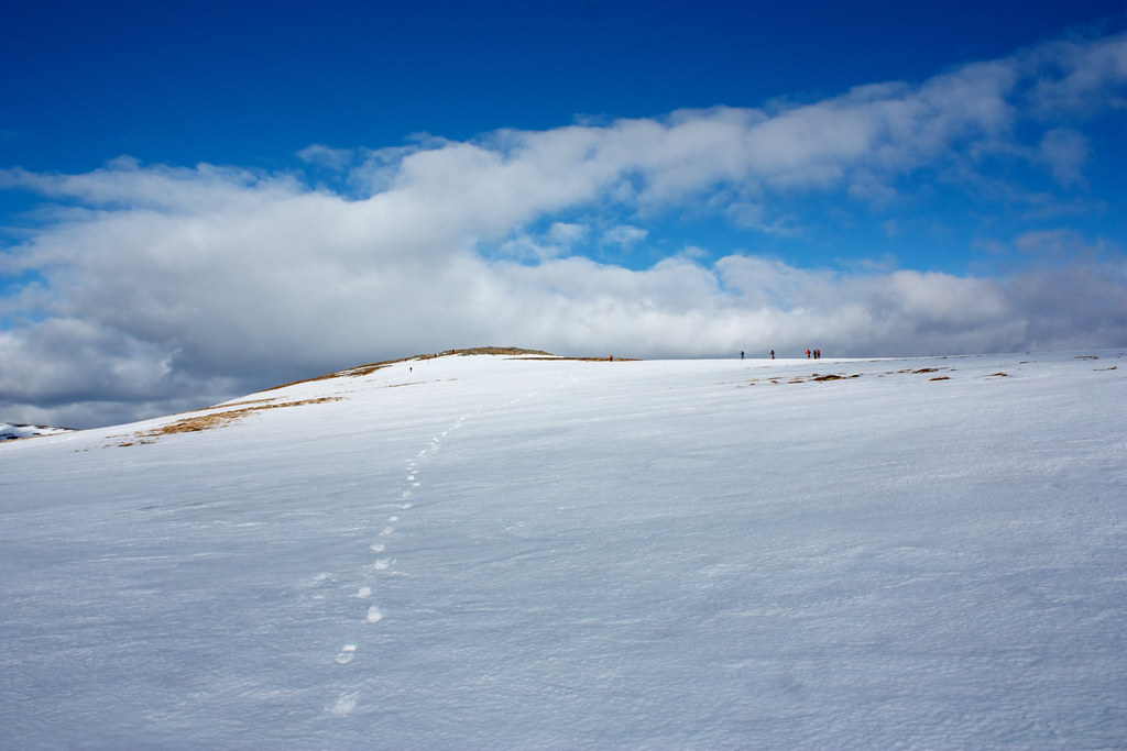 Descent from Tolmount