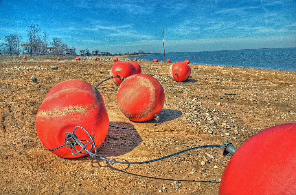 Stranded Buoy Bunch of Buoys Beach | Stranded buoys on the beach at Lake L… | Flickr