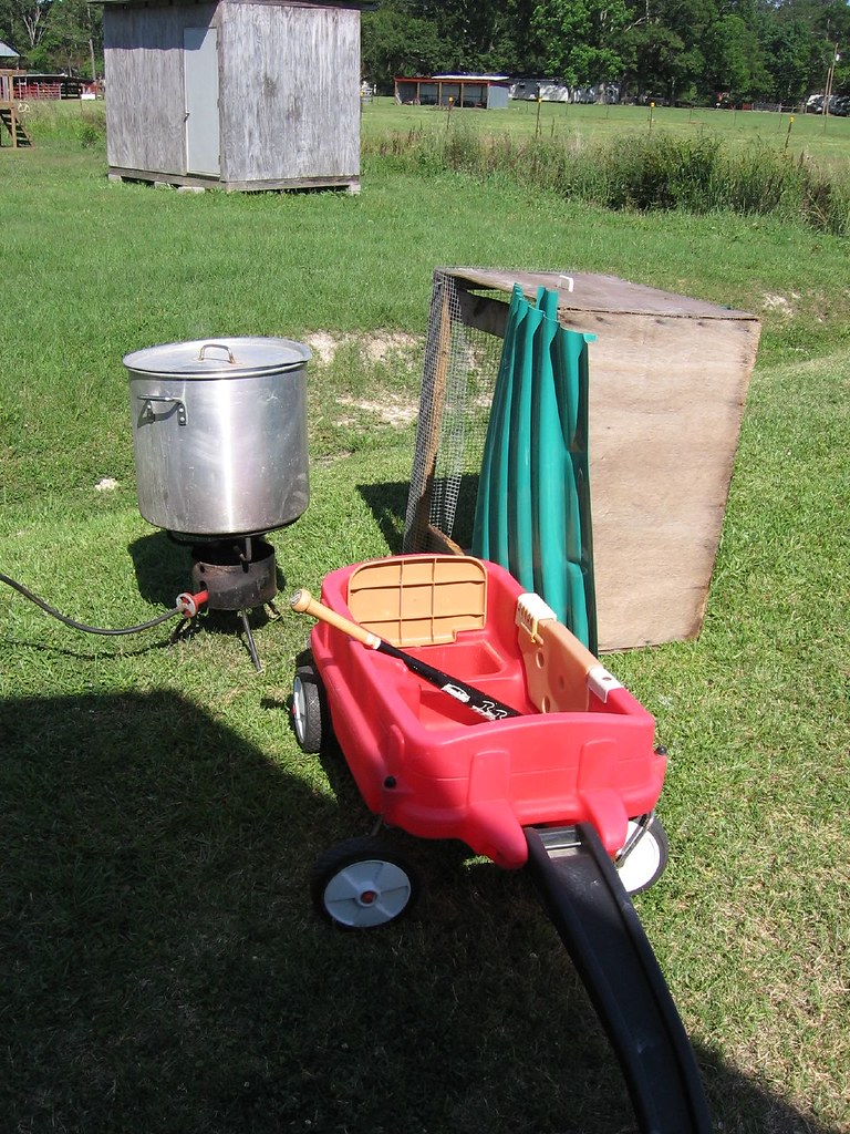 Fancy Cooking Rig | The rabbit cage and wagon were used for … | Flickr