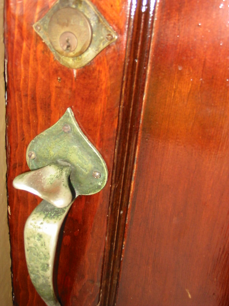 Door Handle (pingnews) - Image by PINGNews - pingnews.com - Flickr