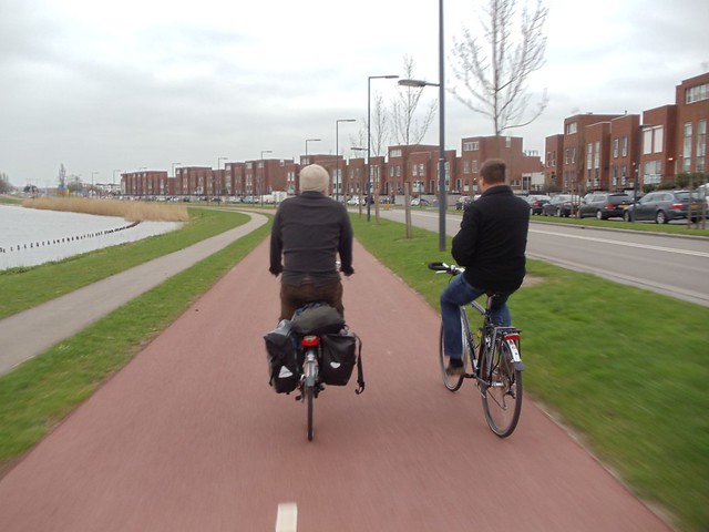 Tue, 04/05/2011 - 16:26 - Riding with cousin alongside busy road