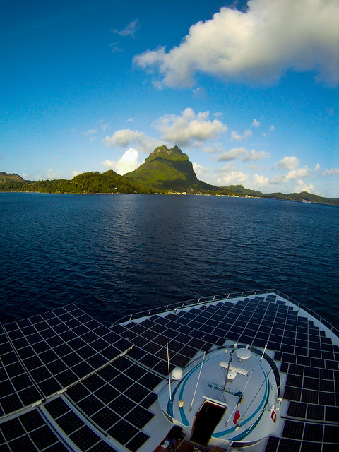 From Tahiti to Bora Bora via Raiatea on board the MV Tûranor Planet Solar - Arrival in Bora Bora