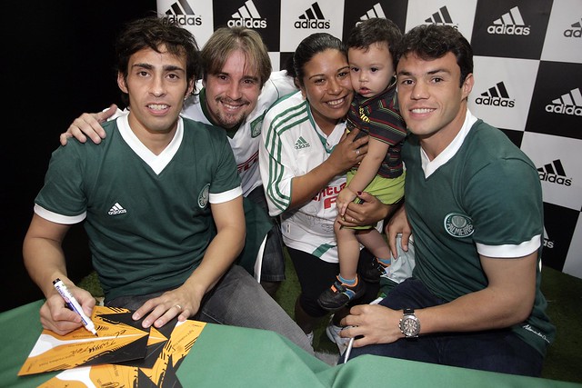 Noite de autógrafos com craques do Palmeiras