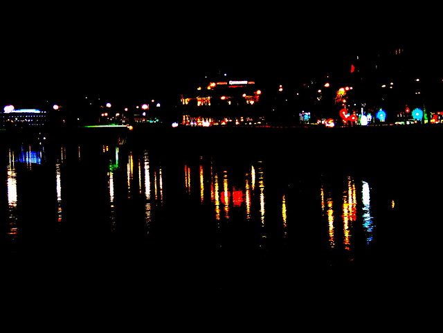 14/4: Vilnius at night from Kalvarijų bridge