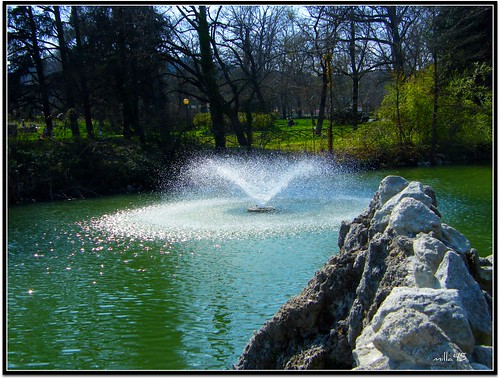 gardens bologna fountains ohhh giardinimargherita fujifilmfinepixs8000fd milla45 artistoftheyearlevel3