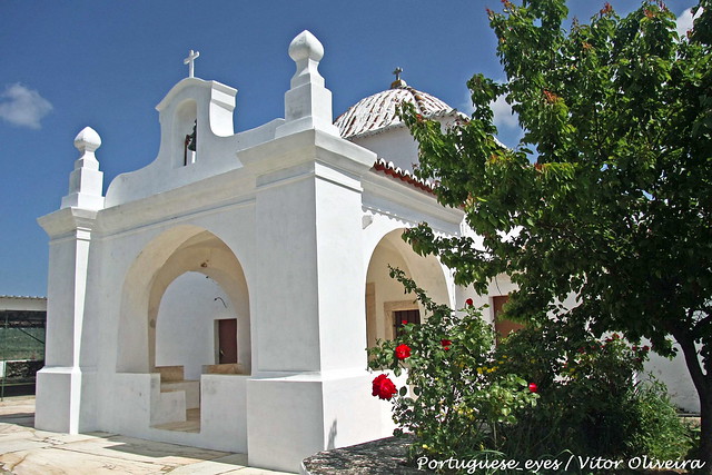 Capela de Nossa Senhora da Vitória - Barro Branco - Portugal