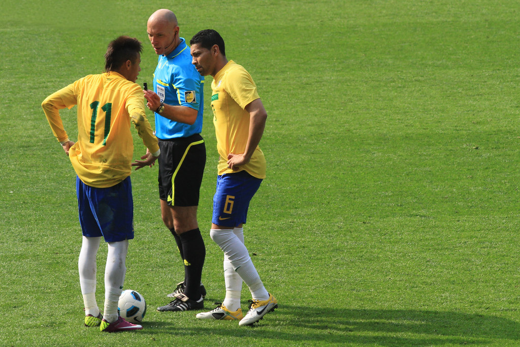 Wait for the whistle lads - Neymar and Andre Santos - Flickr
