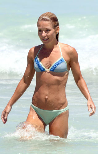 Kelly ripa sexy pictures