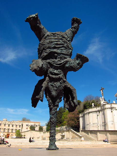 Balancing Upside Down Elephant Sculpture in Front of Papal Palace in Avignon
