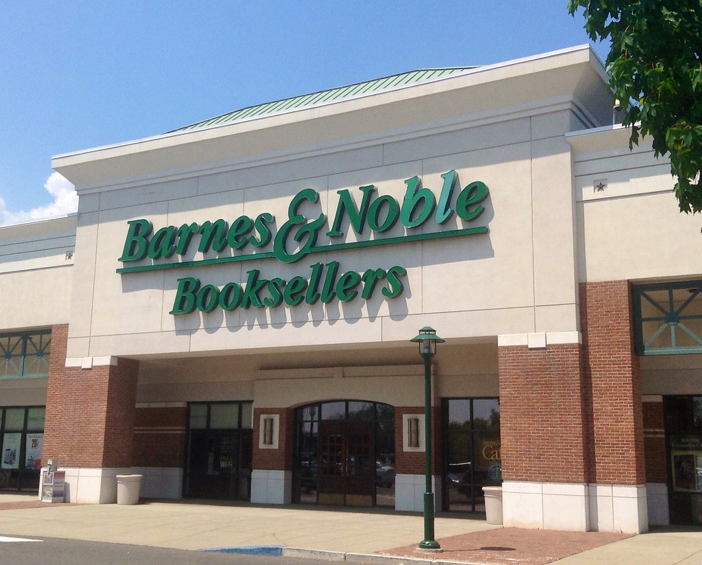 barnes-noble-booksellers-barnes-and-noble-book-store-6-flickr