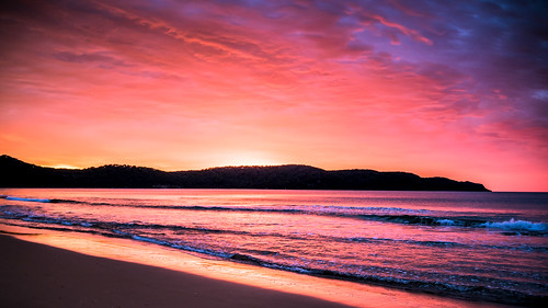 daybreak uminabeach sunrise nature australia nswcentralcoast newsouthwales earlymorning nsw beach centralcoastnsw umina photography dawn oceanbeach waterscape outdoors centralcoast seascape water pink