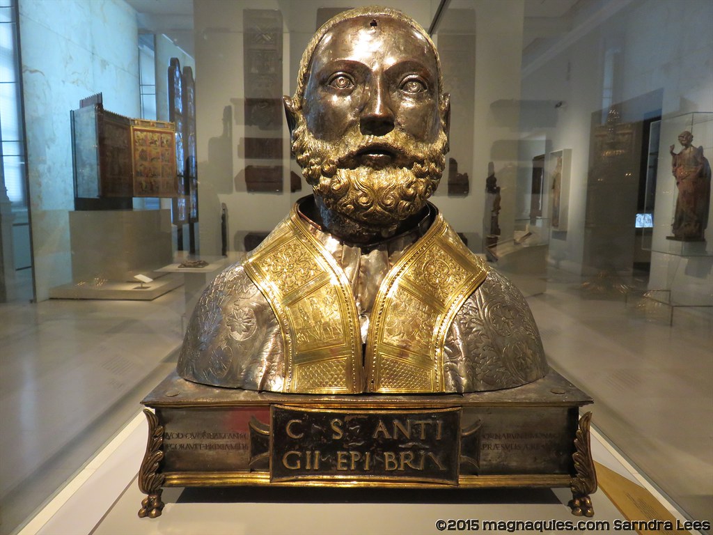 Bust Inscription RELIQUARY BUST About 1500 | Inscriptions on the front and ba… | Flickr
